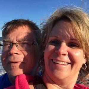 Meet your Posher, Leslie